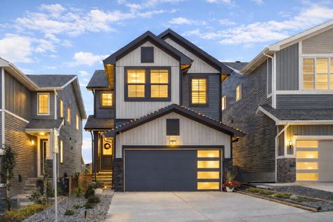 363 Precedence Hill Cochrane AB T4C 2T7