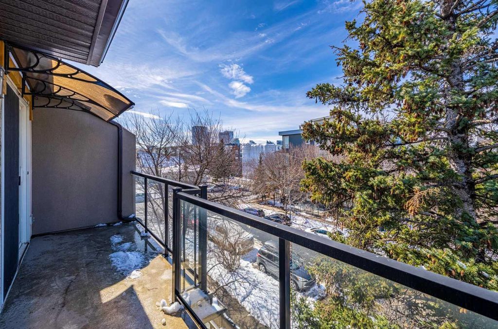 Photo of 808 4 Street NE #1, Calgary, AB T2E 3T1 (MLS # A2299476)