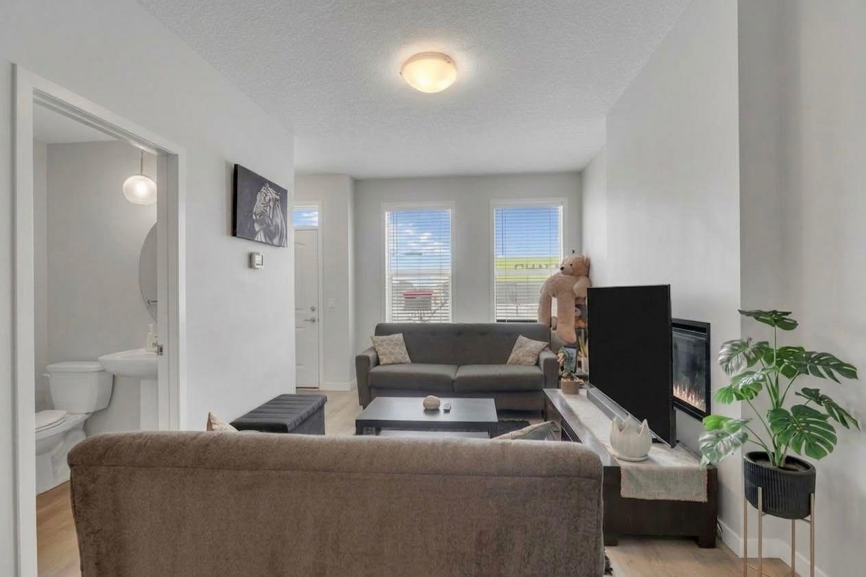 1162 Cornerstone Boulevard NE