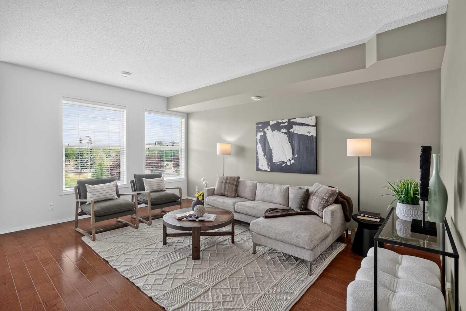 43 Springborough Boulevard SW 21