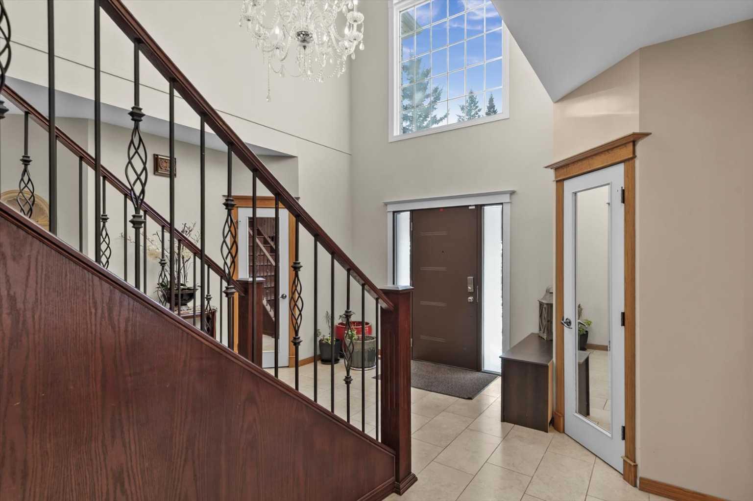 159 Rosewood Drive SW