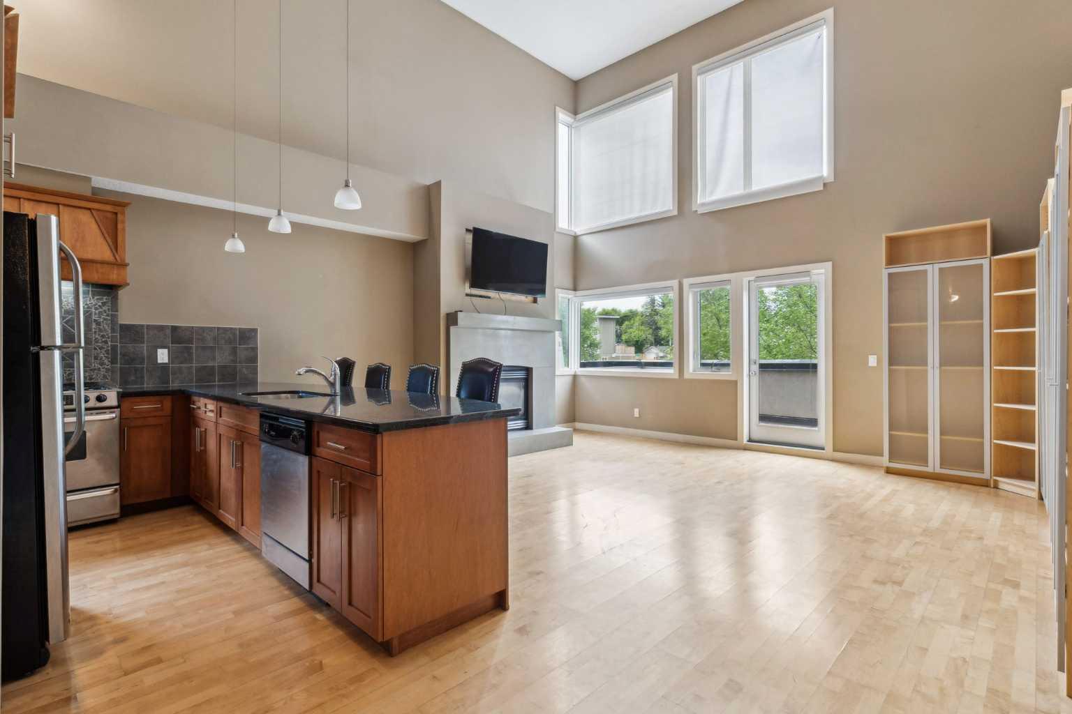 1818 14 Street SW 401