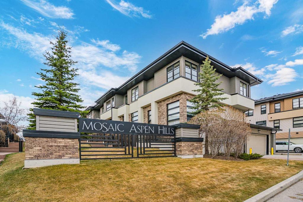 Photo of 124 Aspen Hills Villas SW, Calgary, AB T3H 0H7 (MLS # A2307273)