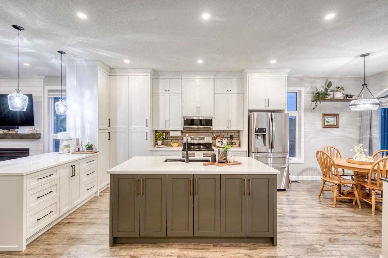 119 Stonegate Crescent NW