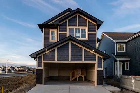 506 Ranch Green Strathmore AB T1P 2H9