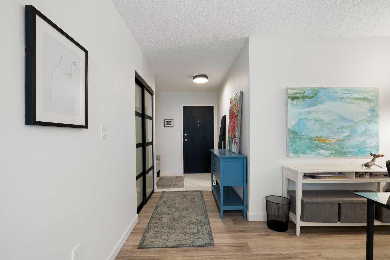 220 26 Avenue SW 202