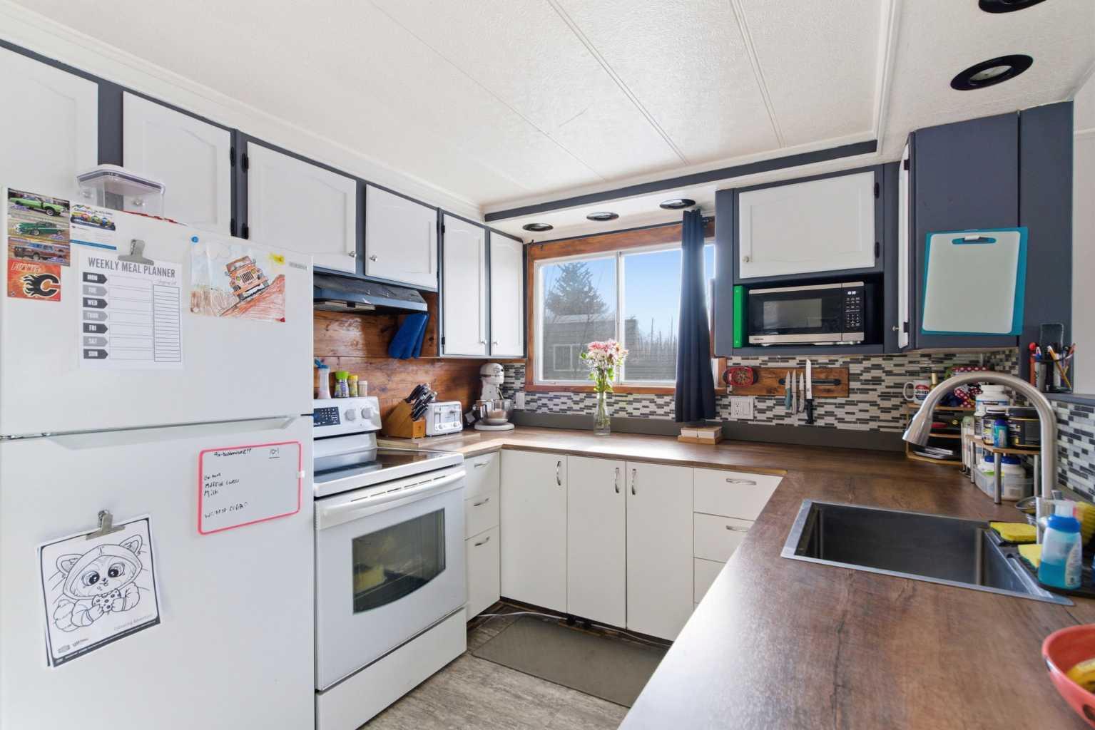 3223 83 Street NW 124