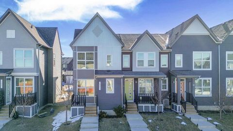 Photo of 100 Carringvue Way NW, Calgary, AB T3P 1K7 (MLS # A2304887)