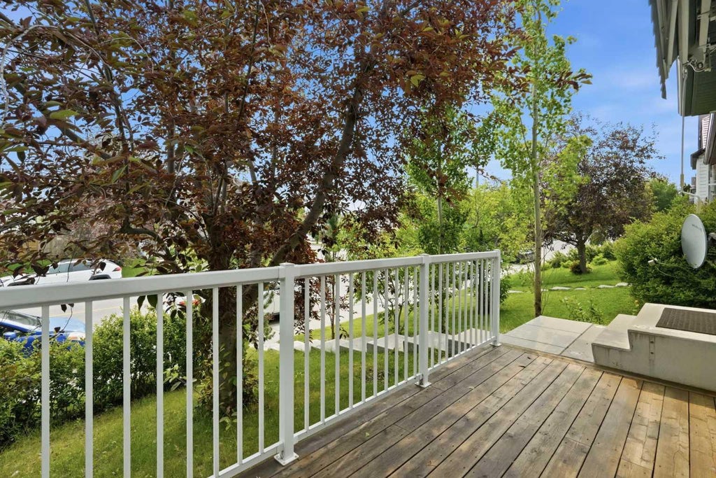 Photo of 110 Bridlewood Avenue SW, Calgary, AB T2Y 3T1 (MLS # A2325446)