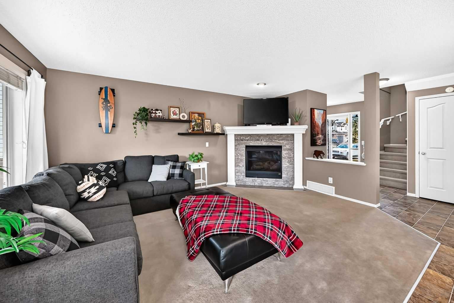 165 Covehaven Gardens NE