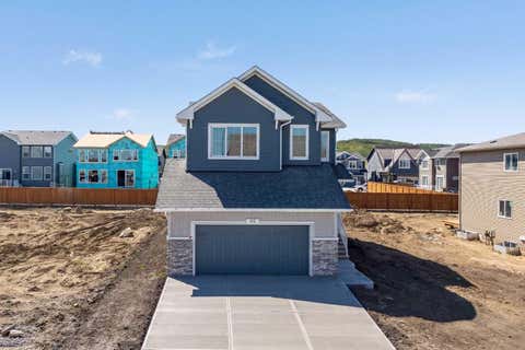 Photo of 35 Creekside Rise SW, Calgary, AB T3X 5V9 (MLS # A2333691)