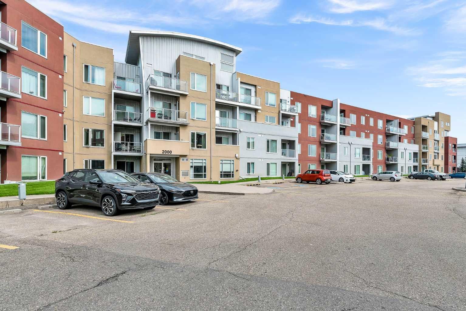 604 East Lake Boulevard NE 2217