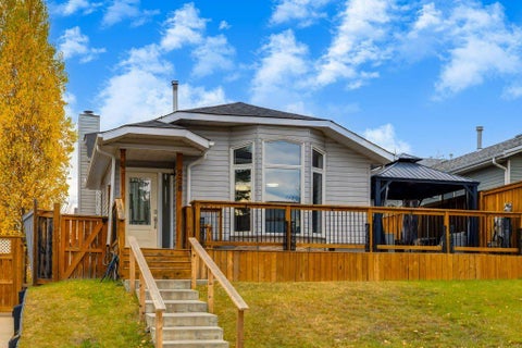 Photo of 228 Deer Ridge Place SE, Calgary, AB T2J 2X2 (MLS # A2353095)