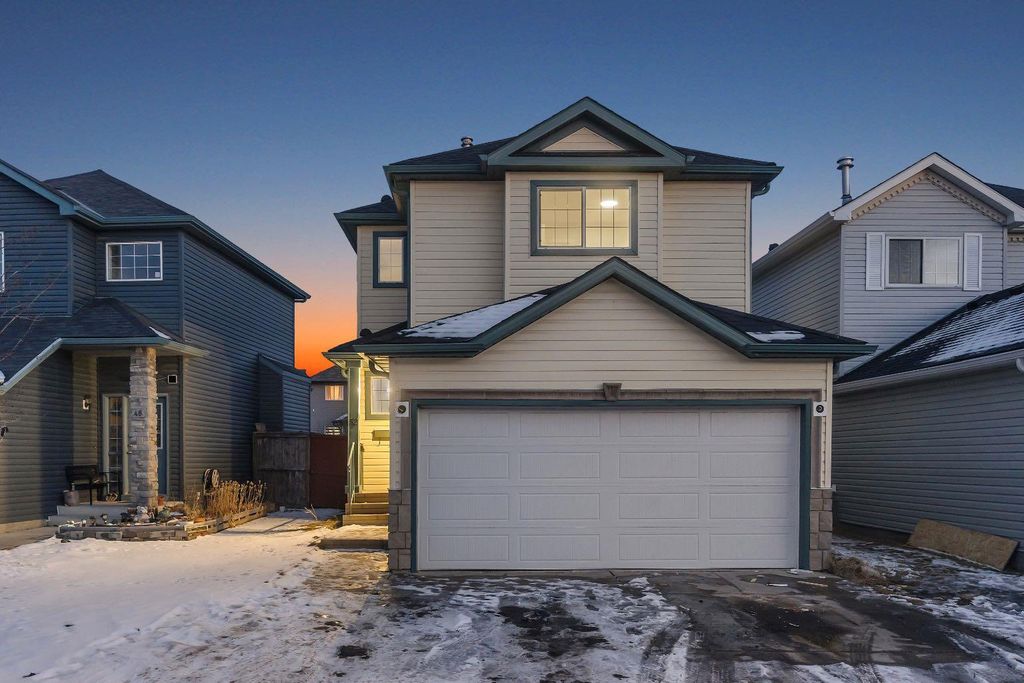 Photo of 52 Saddlecreek Terrace NE, Calgary, AB T3J 4A5 (MLS # A2282705)