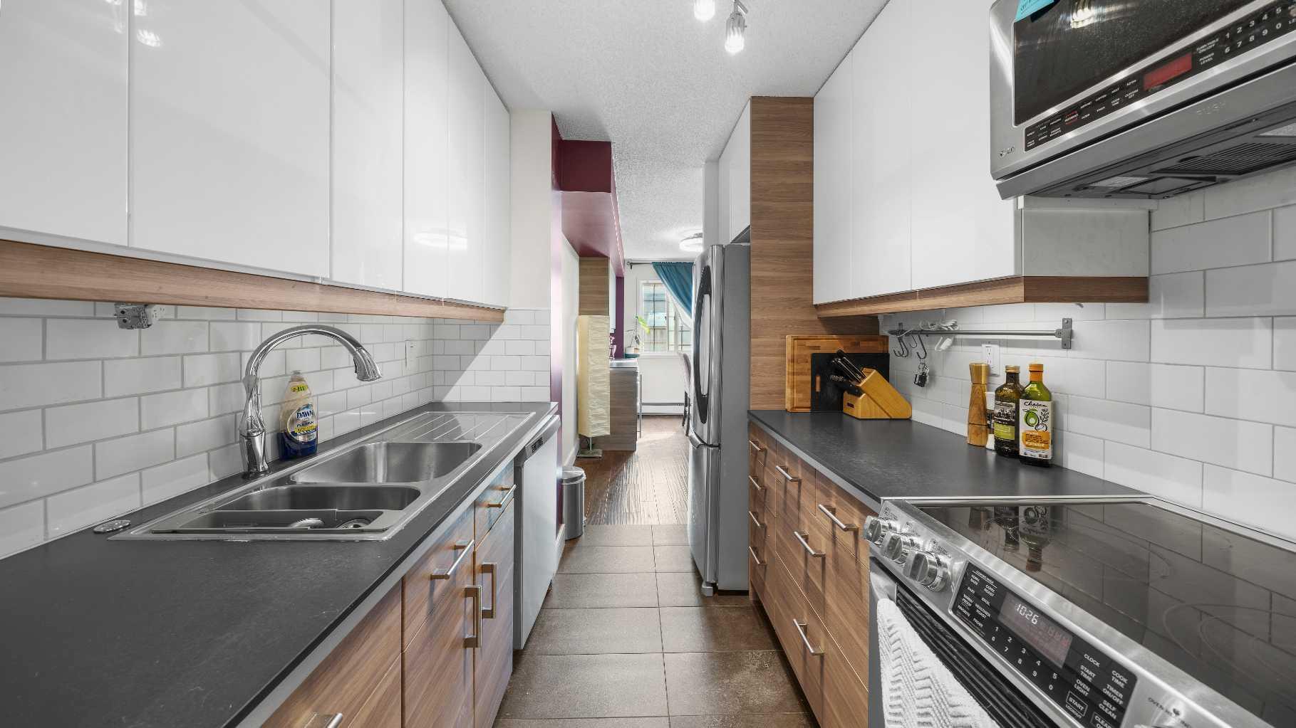 1320 12 Avenue SW 105