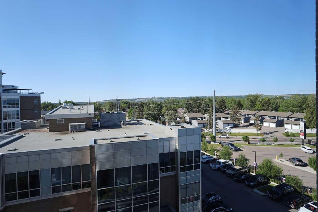 Photo of 16 Varsity Estates Circle NW #609, Calgary, AB T3A 2C5 (MLS # A2276324)