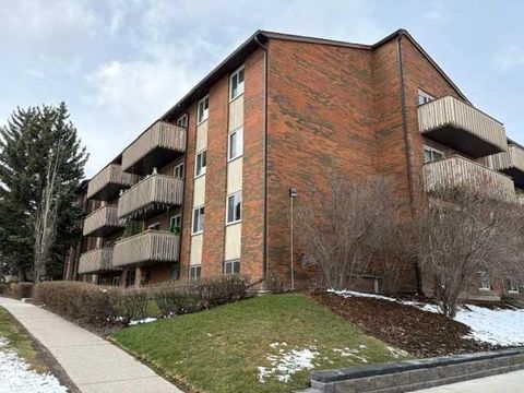 Photo of 11620 Elbow Drive SW #703, Calgary, AB T2W 3L6 (MLS # A2305834)