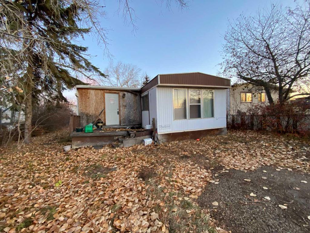 Photo of 9904 101 Avenue, Clairmont, AB T0H 0W1 (MLS # A2265931)