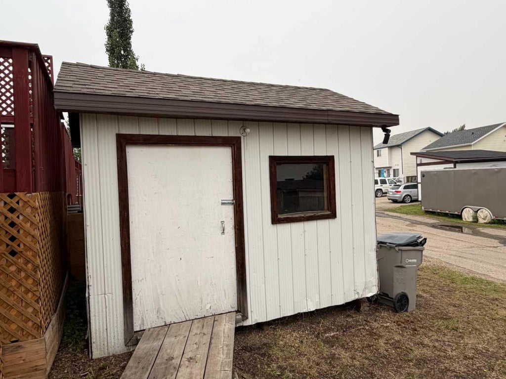Photo of 7213 105 Street, Grande Prairie, AB T8W 2S6 (MLS # A2330489)