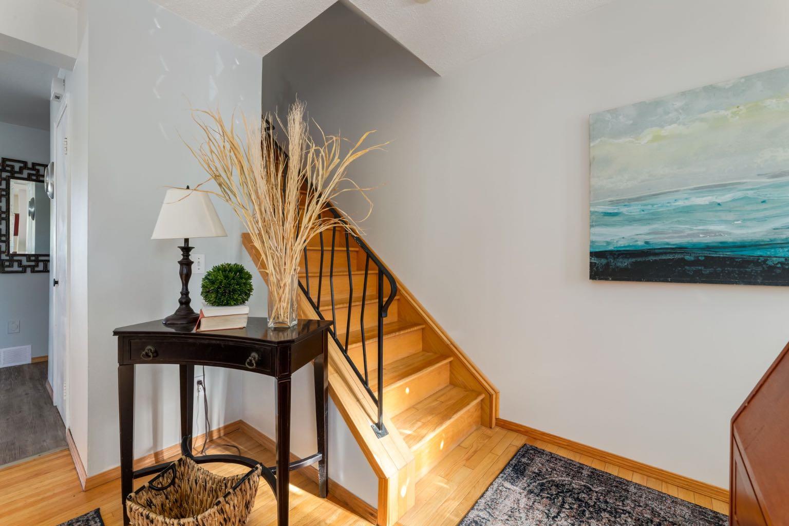 90 Allandale Close SE