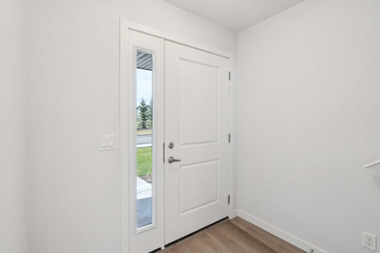 54 Evanscrest Manor NW