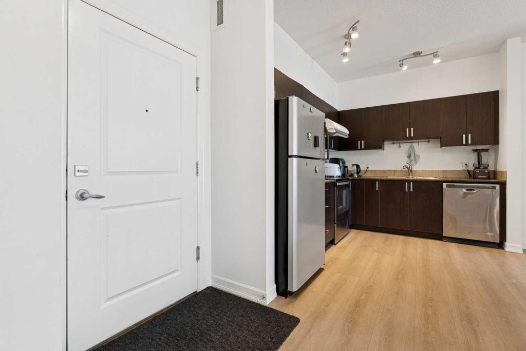 Photo of 117 Copperpond Common SE #116, Calgary, AB T2Z 5E2 (MLS # A2303201)