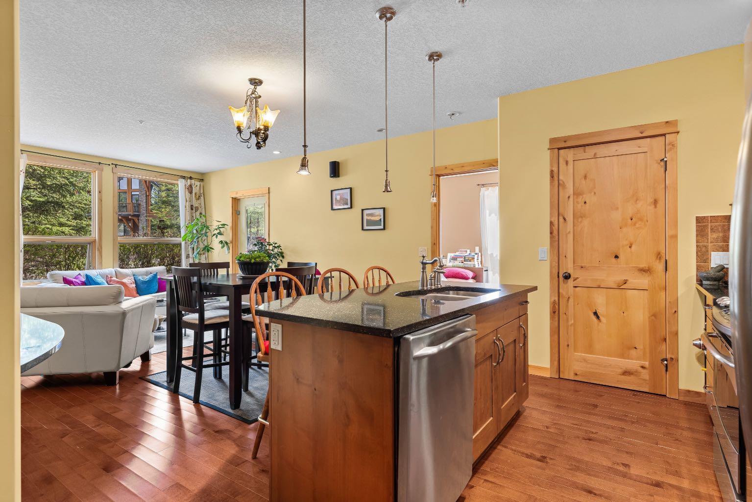 2100A Stewart Creek Drive 101