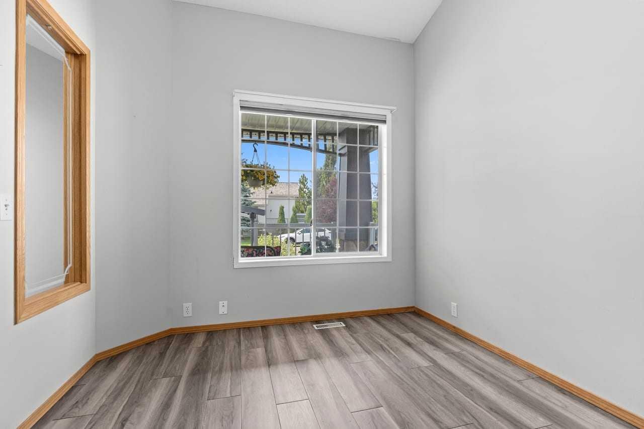 26 Chaparral Close SE