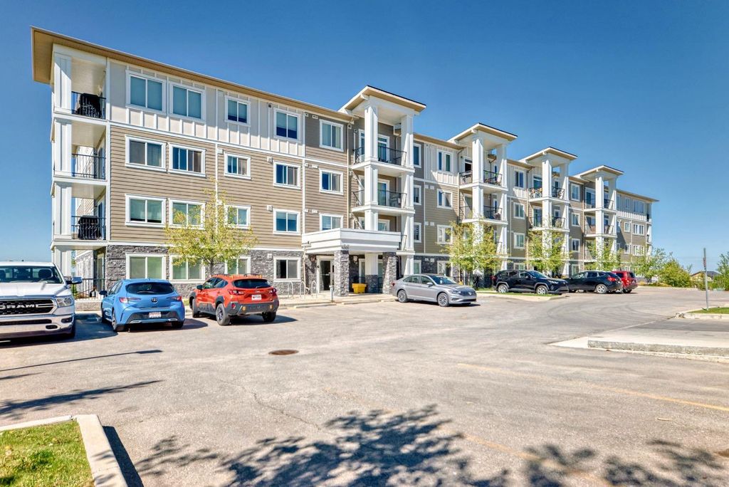Photo of 450 Sage Valley Drive NW #2105, Calgary, AB T3E 0V6 (MLS # A2296714)