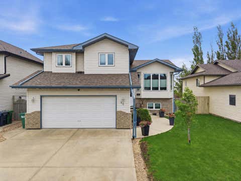 Photo of 46 Lagrange Crescent, Red Deer, AB T4R 3K4 (MLS # A2307358)