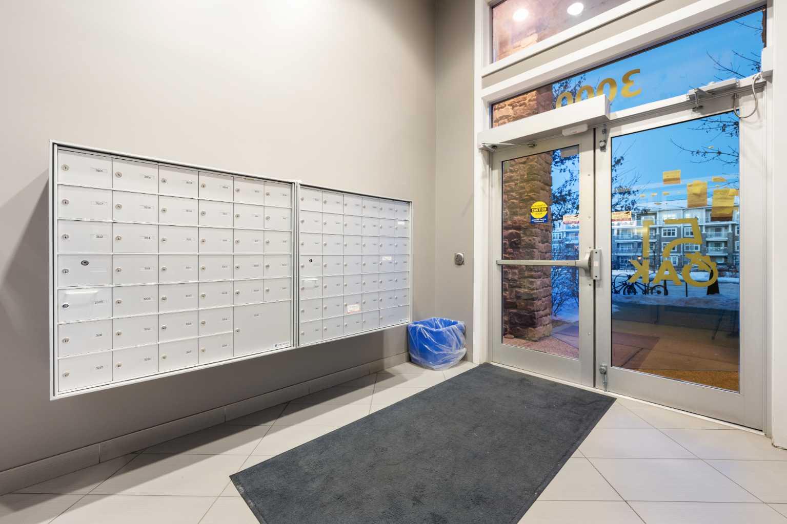 11 Mahogany Row SE 3311