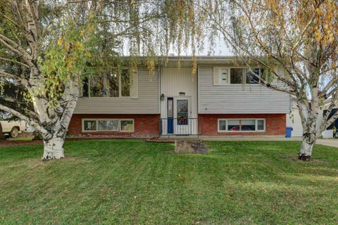 Photo of 2314 26 Street, Nanton, AB T0L 1R0 (MLS # A2351008)