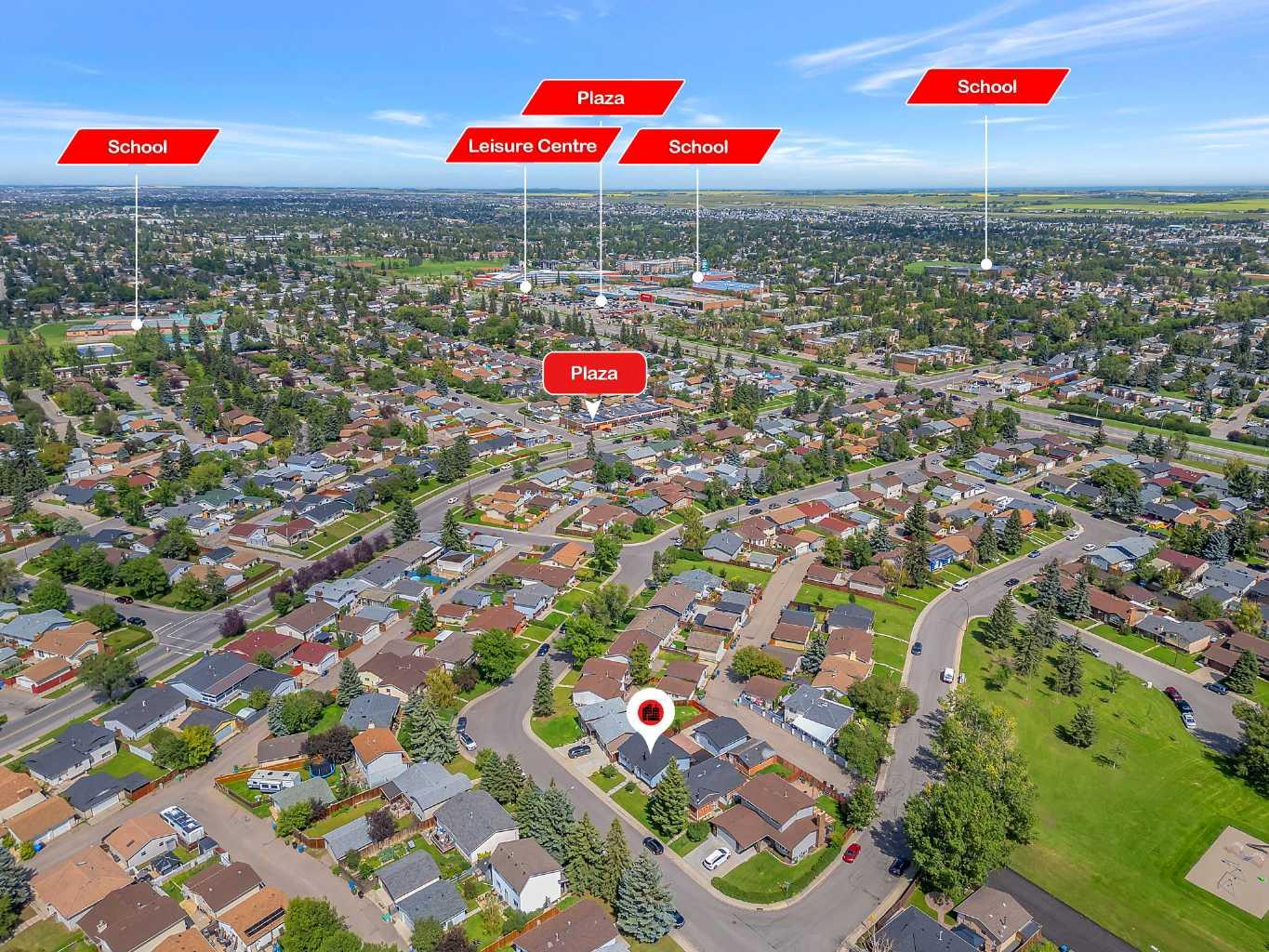 992 Rundlecairn Way NE