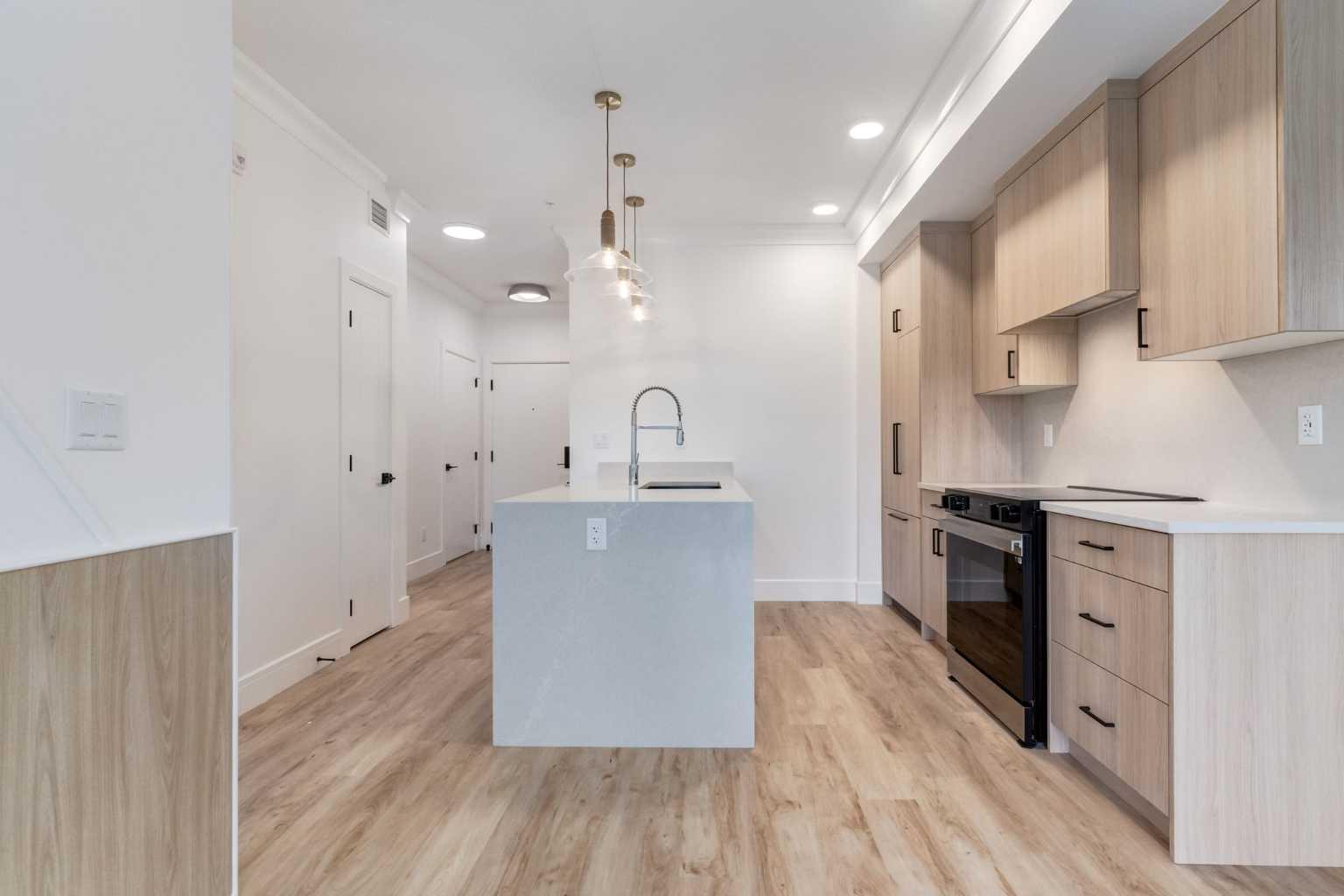 330 Dieppe Drive SW 406