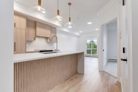 330 Dieppe Drive SW 406 Calgary AB T3E 2L4
