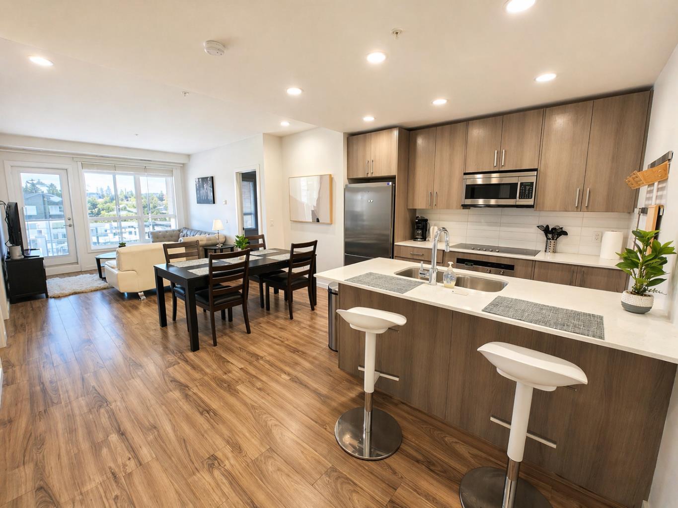 1629 38 Street SW 303