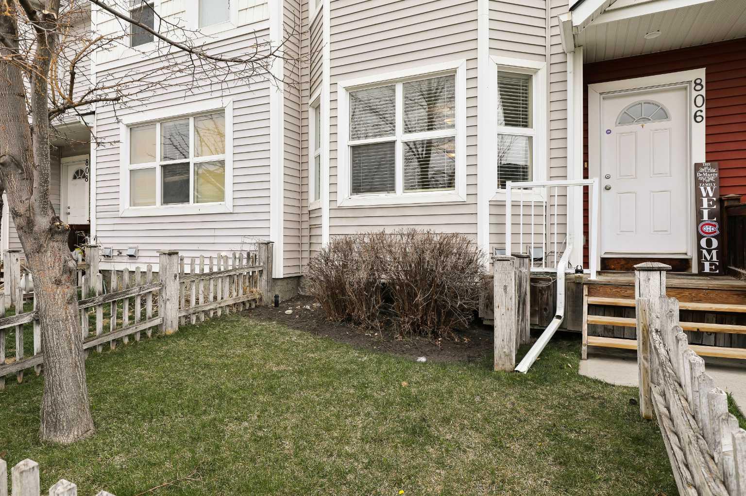 806 Prairie Sound Circle NW