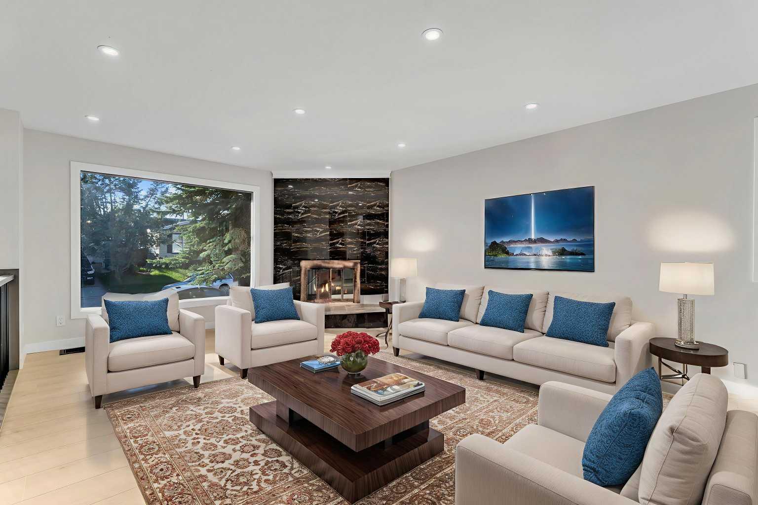 260 Queensland Circle SE