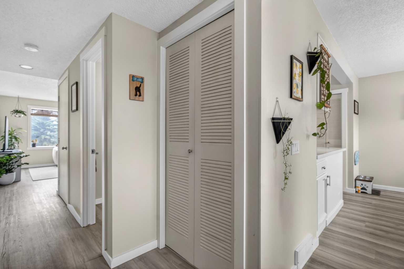 2300 Oakmoor Drive SW 57