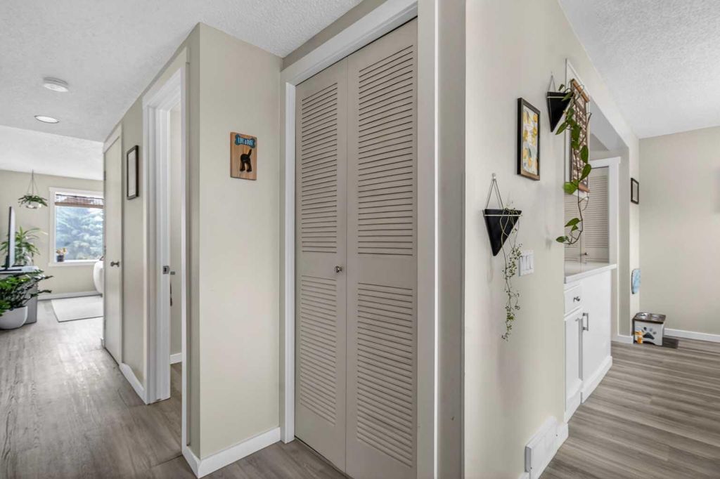 Photo of 2300 Oakmoor Drive SW #57, Calgary, AB T2V 4N7 (MLS # A2304545)