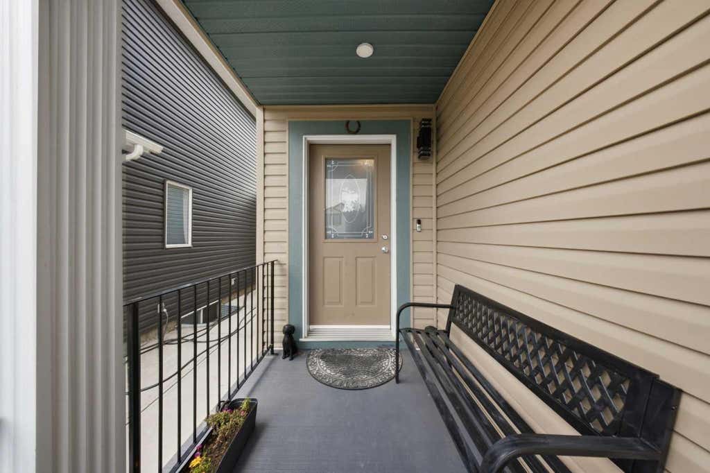 Photo of 19 MARTHA'S MEADOW Close NE, Calgary, AB T3J 4N7 (MLS # A2338380)
