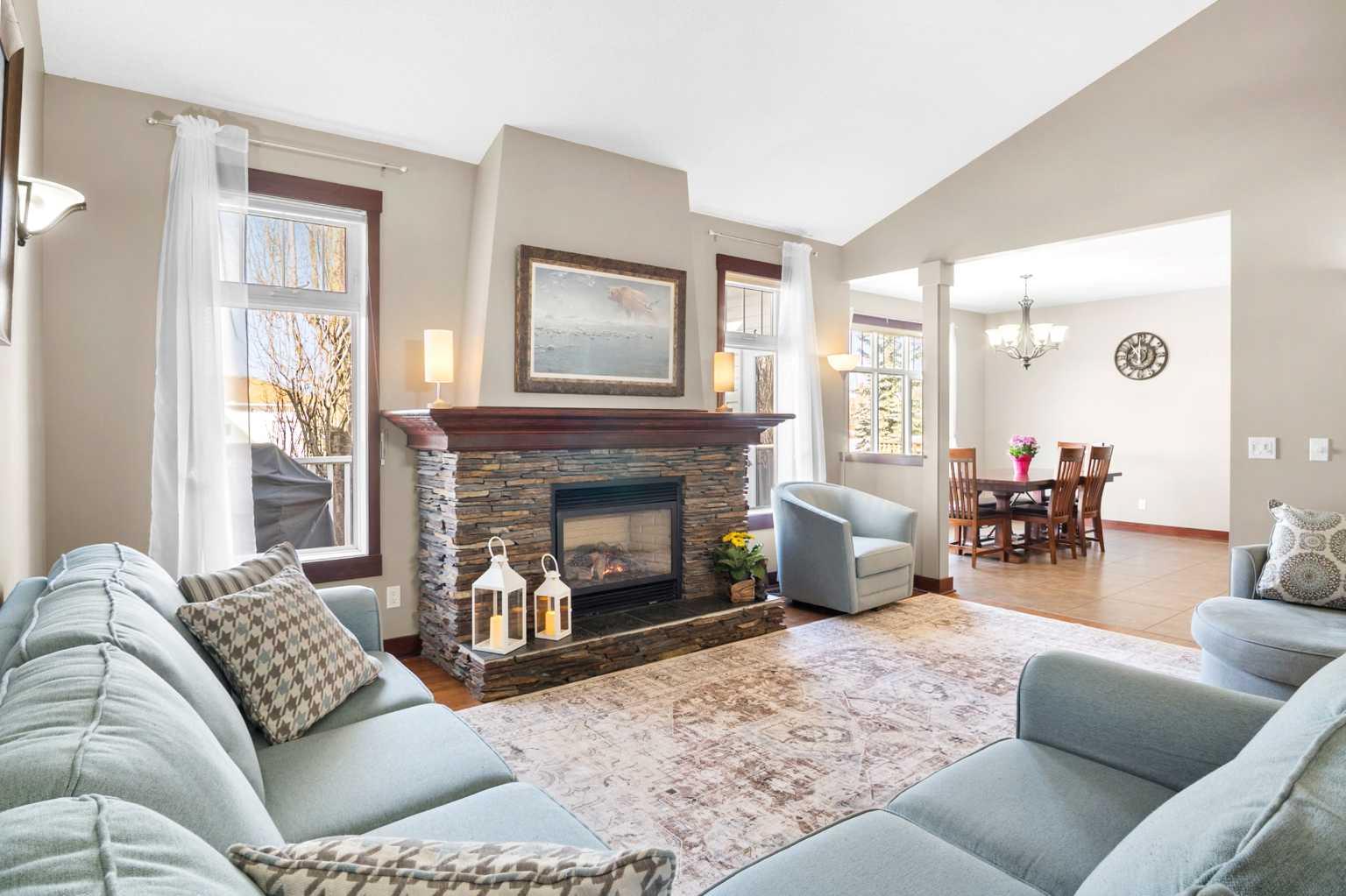 5939 Park Meadows Crescent