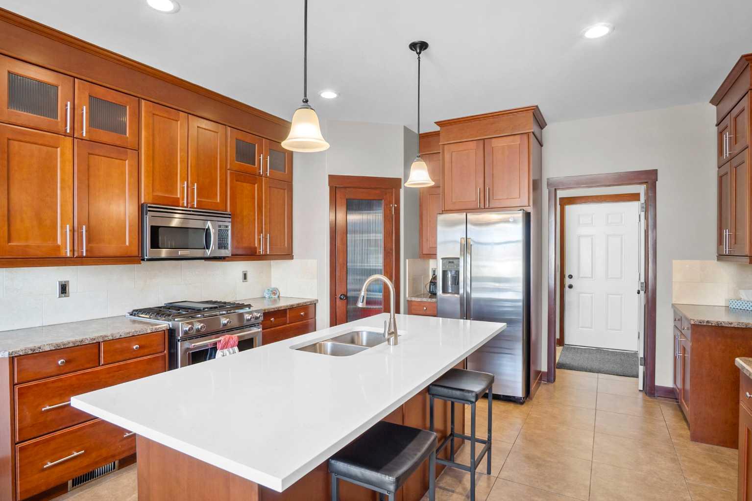 5939 Park Meadows Crescent