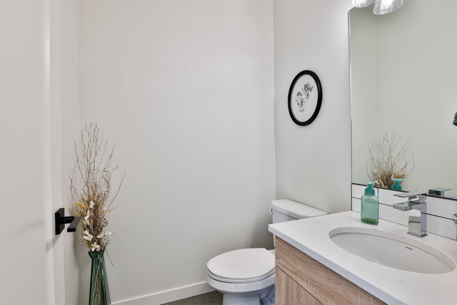 1271 Pacific Circle W