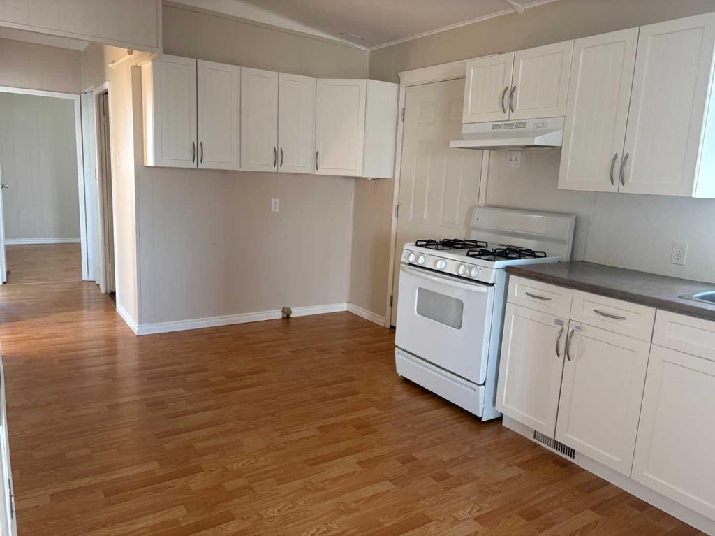 Photo of 5308 57 Street E #125, Lloydminster, AB T9V 2A3 (MLS # A2348055)