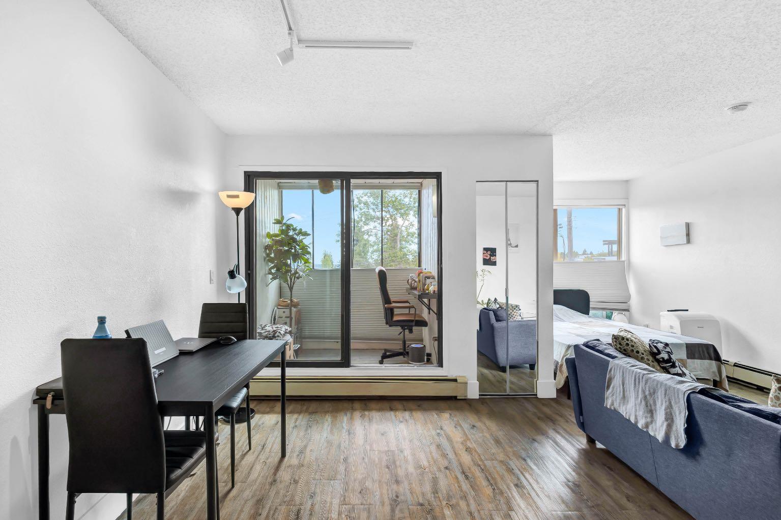 2130 17 Street SW 304