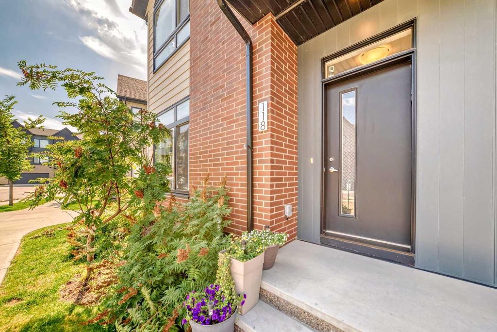 Photo of 118 Sage Meadows Gardens NW, Calgary, AB T3P 1K2 (MLS # A2288066)