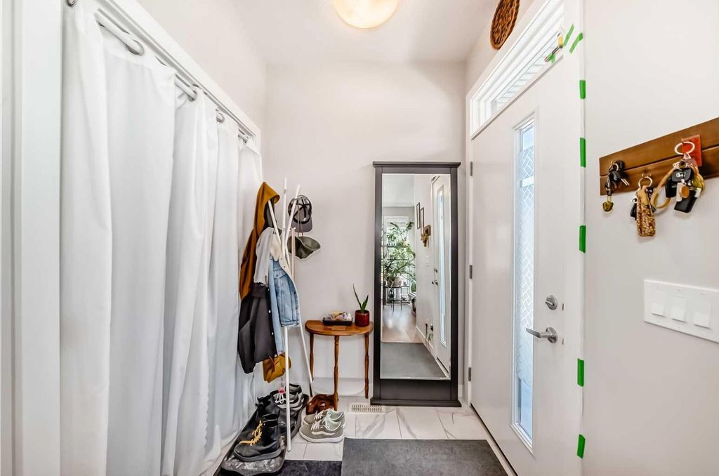 Photo of 118 Sage Meadows Gardens NW, Calgary, AB T3P 1K2 (MLS # A2288066)