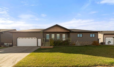 Photo of 49 Sifton Crescent, Lougheed, AB T0B 2V0 (MLS # A2352702)
