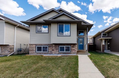 Photo of 191 Timberstone Way, Red Deer, AB T4P 0K9 (MLS # A2311273)